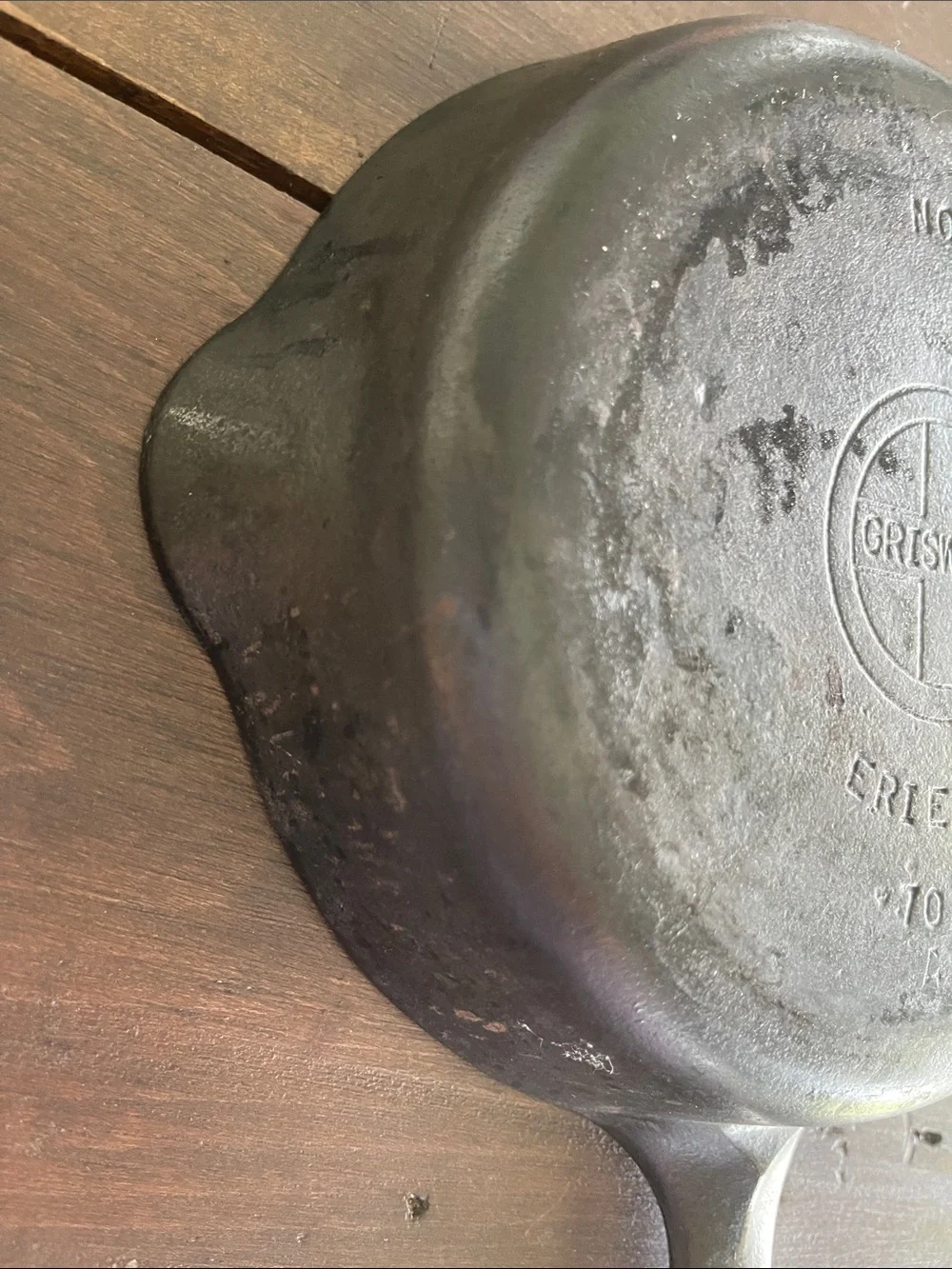 Vintage Griswold No. 4 702 Cast Iron Skillet - Erie Pa.